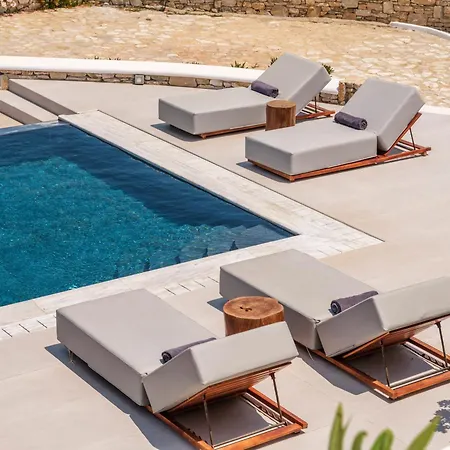 Oasis By Ethos Hospitality Agios Ioannis Diakoftis