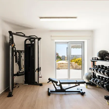 ヴィラ Oasis By Ethos Hospitality Agios Ioannis Diakoftis