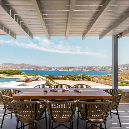 Oasis By Ethos Hospitality Agios Ioannis Diakoftis